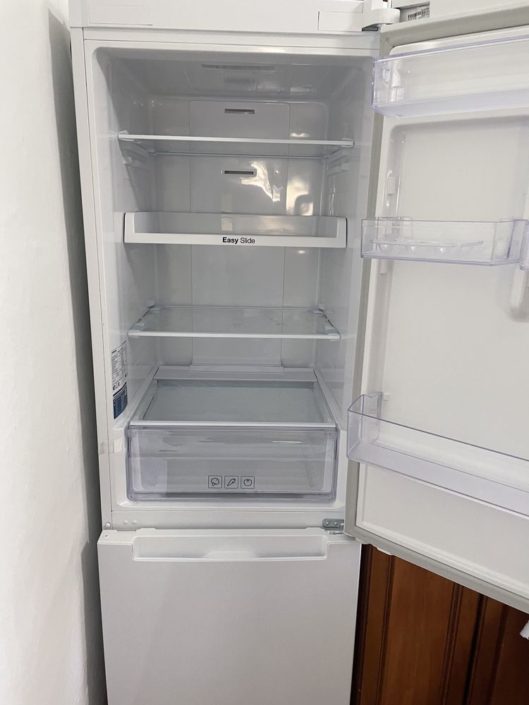 Продаю новый холодильник