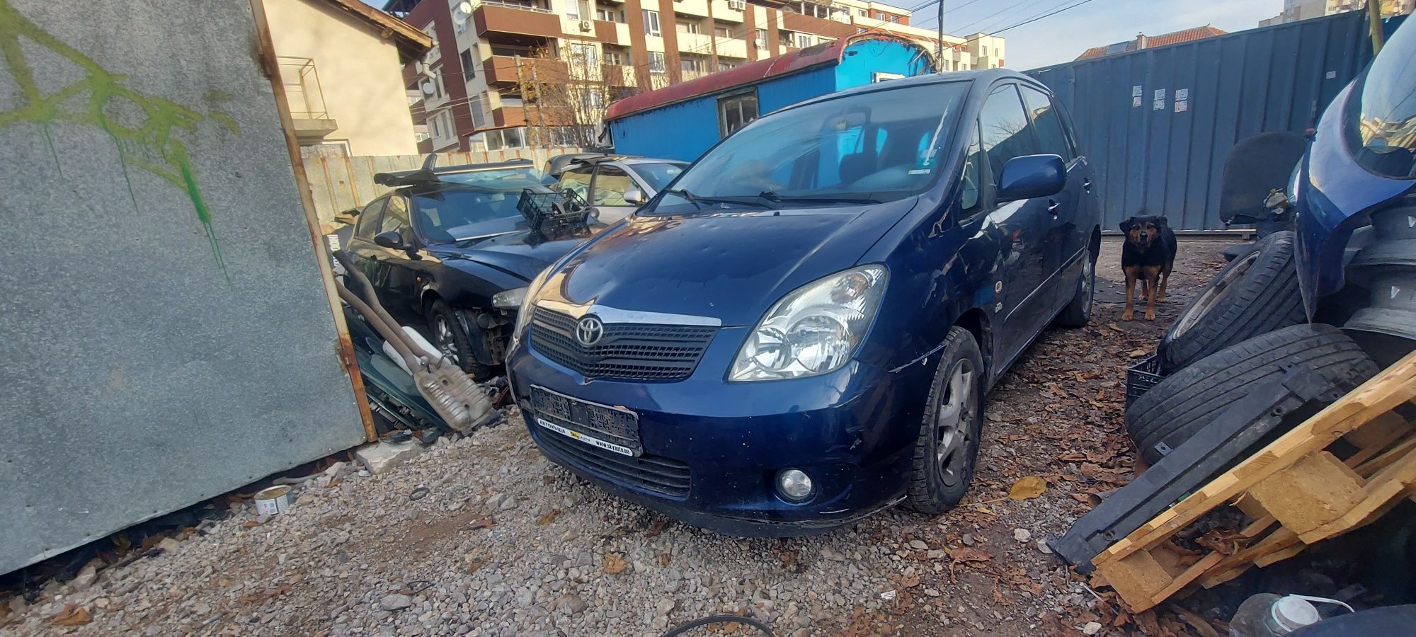 Toyota Corolla verso  D4D на части