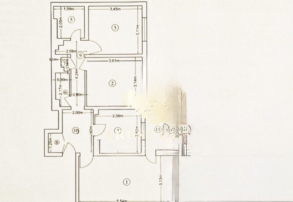Vând apartament 3 camere si 2 balcoane