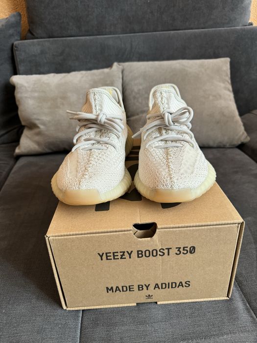 Adidas Yeezy 350 V2 Light 42