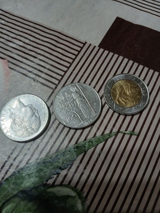 Monede vechi de colecție 1
