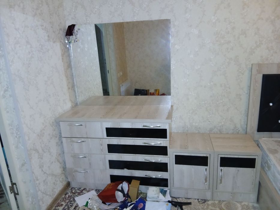 Мебель спальни , ковры
