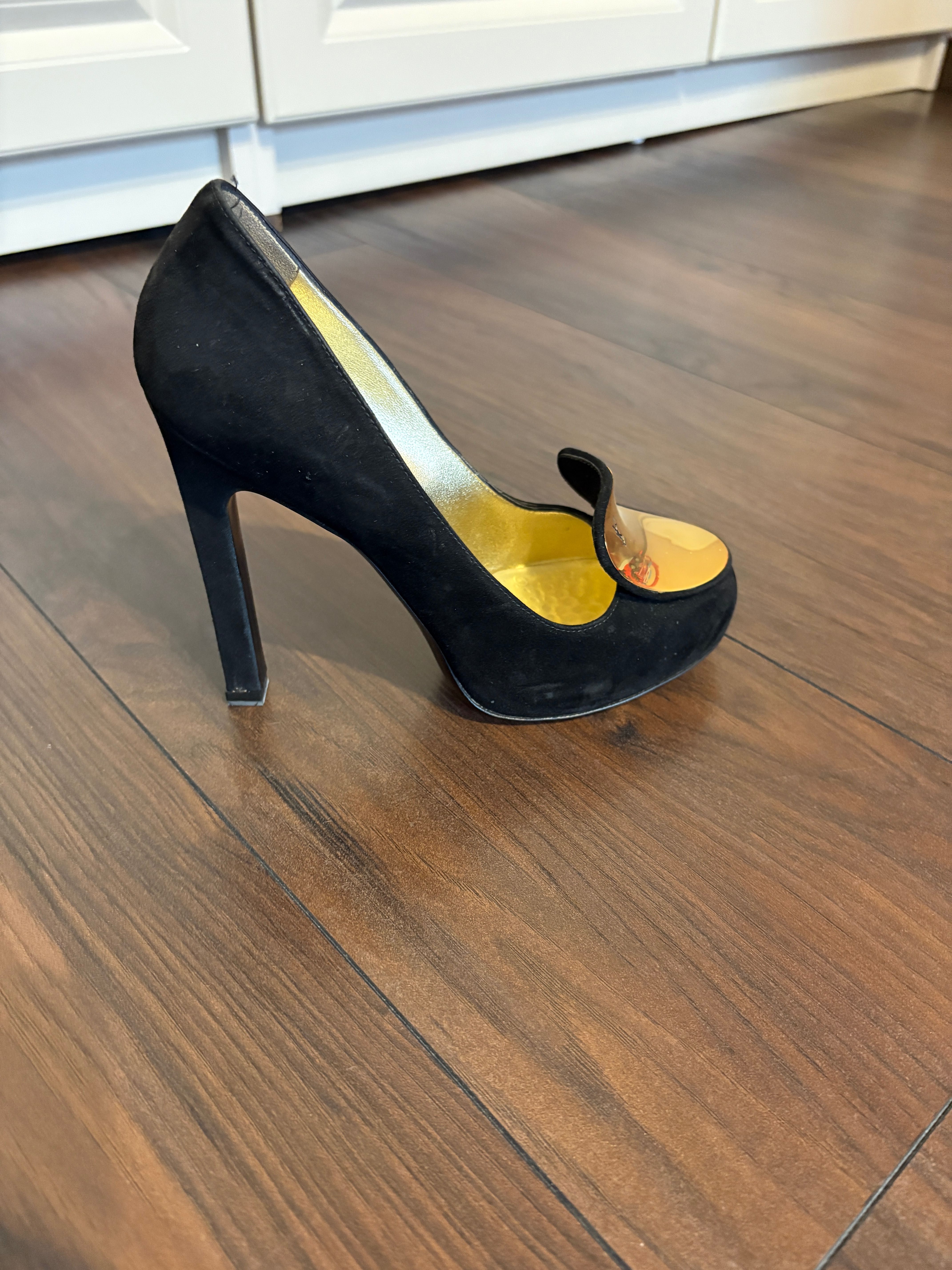 Pantofi cu toc ysl