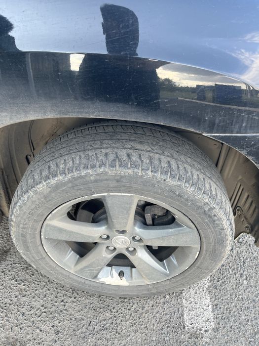 продам летние шины на r18