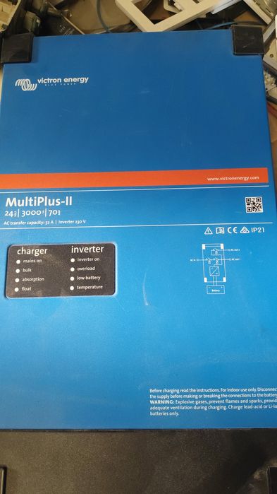 Víctron 3000 24v  plus baterie 8.6kw