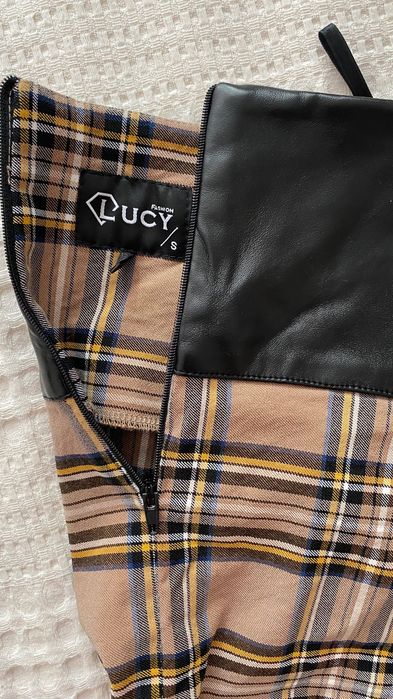 Комплект блуза и пола Lucy Feshan