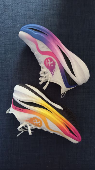 Продам карбоновые кроссовки BMAI CARBON FLY  36.5