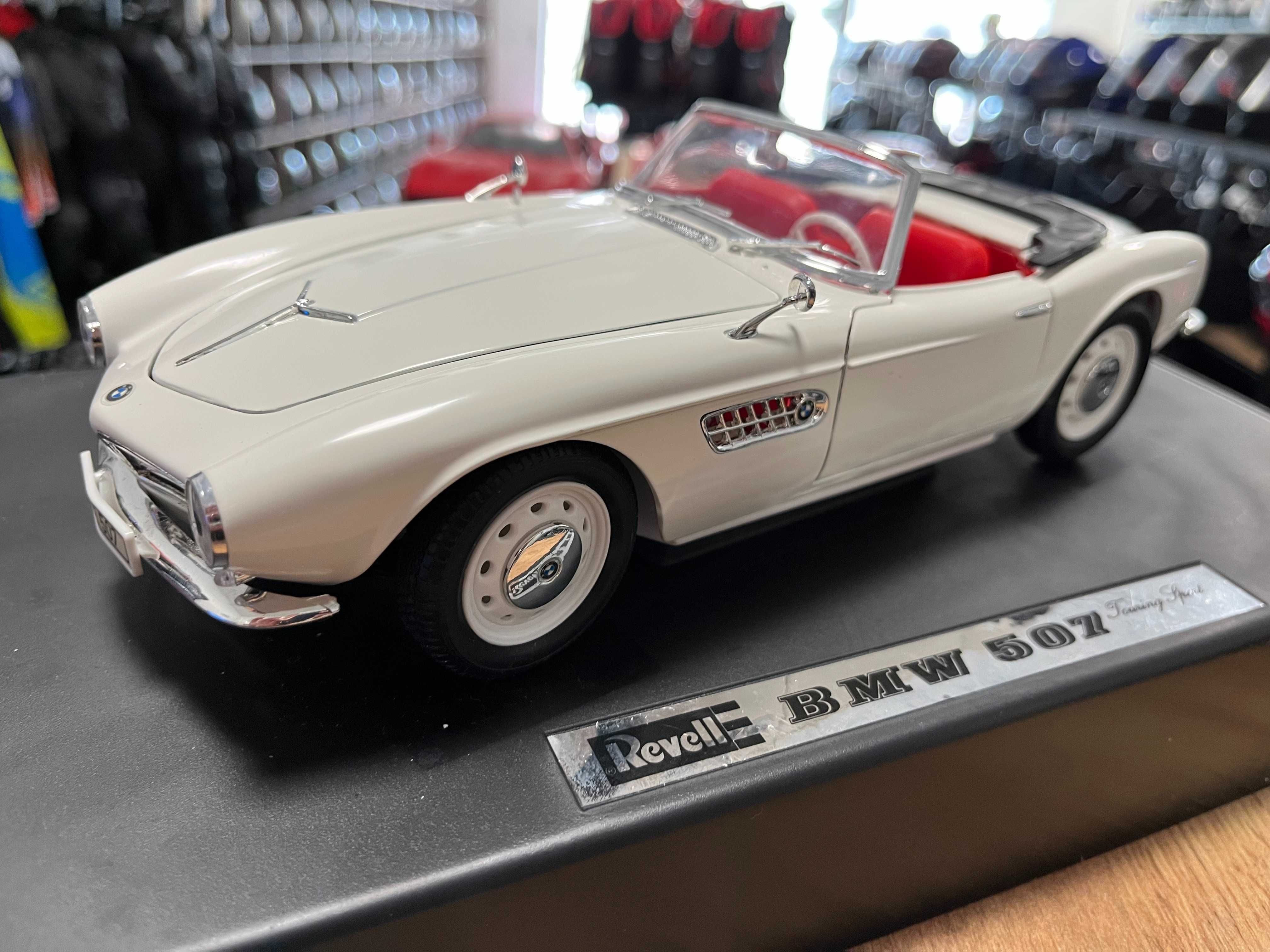 Чисто нов REVELL метален колекционерски модел BMW 507 Touring Sport