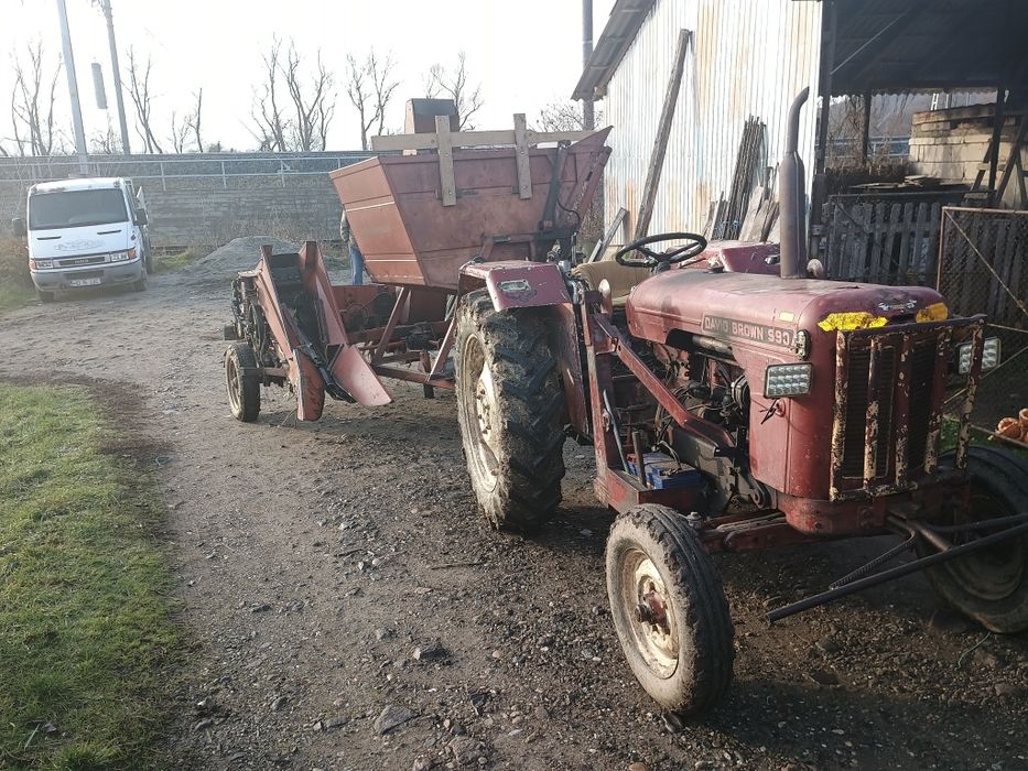 Vând la pachet sau separat