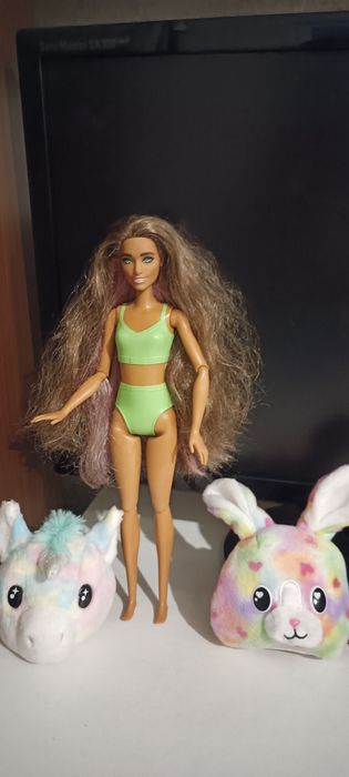 Кукла Барби шарнирная