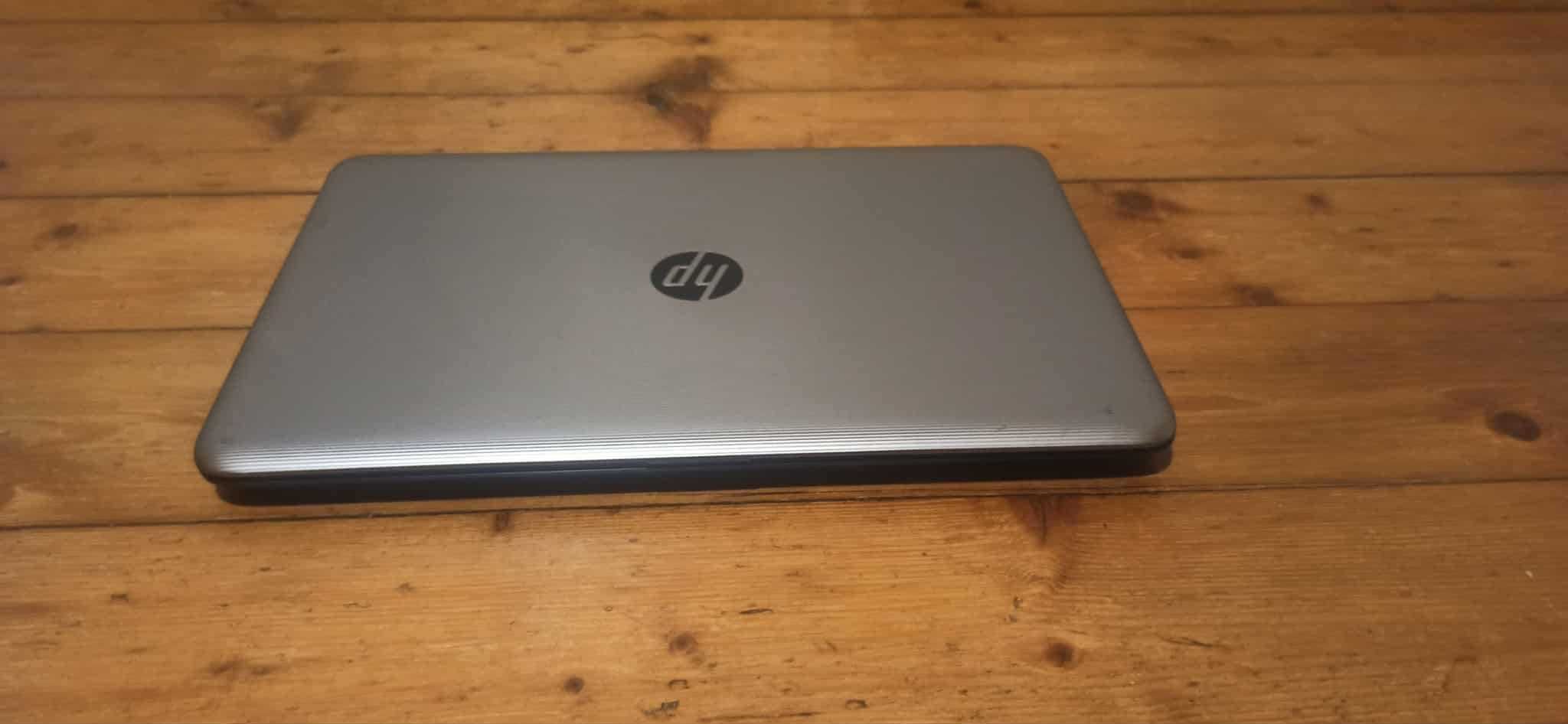 Лаптоп Hp, отличен, НОВО SSD с гаранция, i5- 5200u ,батерия 3 часа