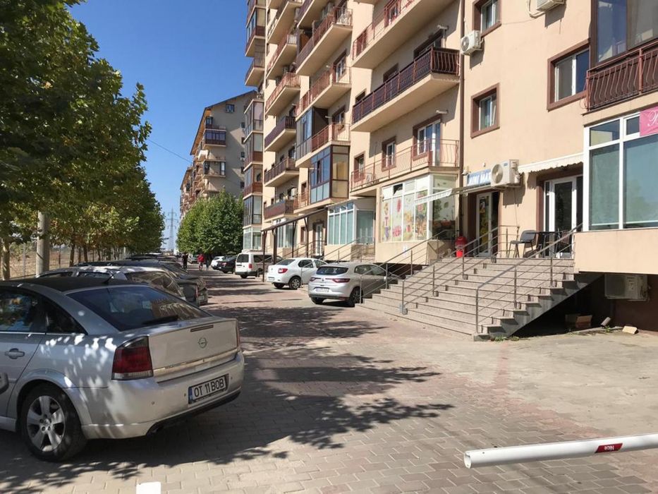 Apartament 2 camere, 48mp utili, et 3/8, vizavi de Complex Militari