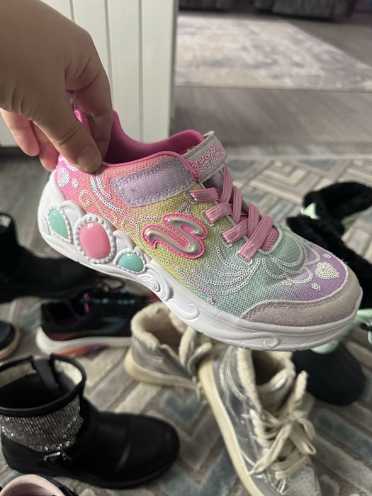 Cizme nr  34 si adidasi schketchers 33.5