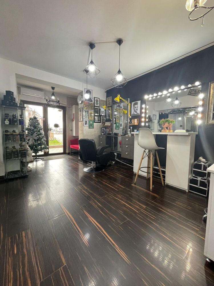 Vând salon înfrumusețare 25.000 €