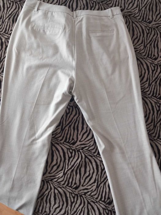 Pantaloni eleganti