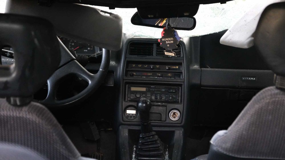 Suzuki Vitara 1993 - 1.6 - 16 valve avariat - vând/schimb