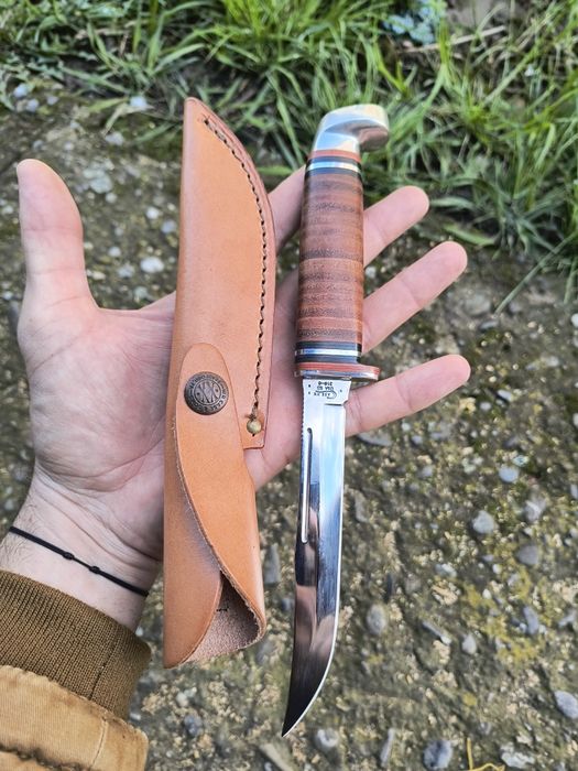 Cuțit Case Leather Hunter Knife Fixed Blade (316-5 SS)
