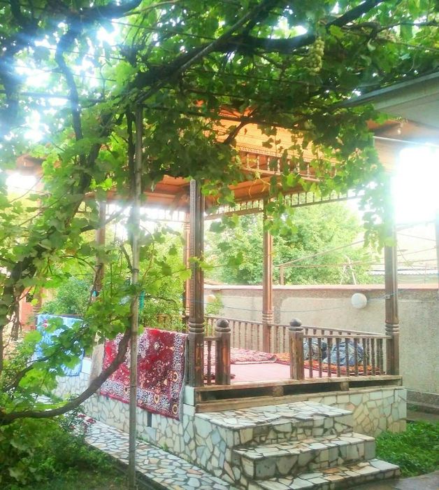 Кибрай шахарчасида 4.8 сотик 5 хонали Уй сотувда