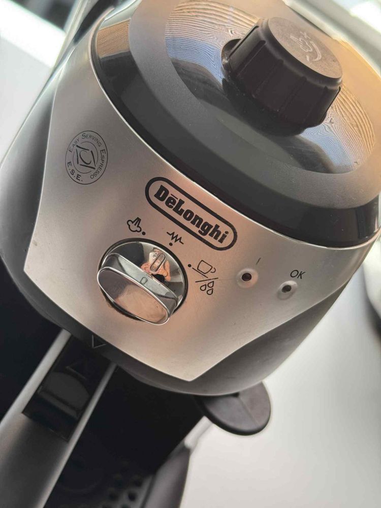 Кафе машина delonghi