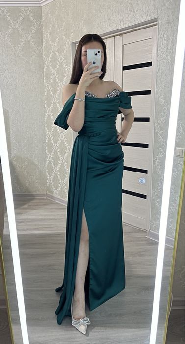 Дам на прокат новое платье