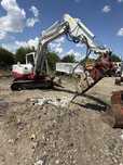 Sapaturi fundatie spart beton piconat Arad cu Miniexcavator