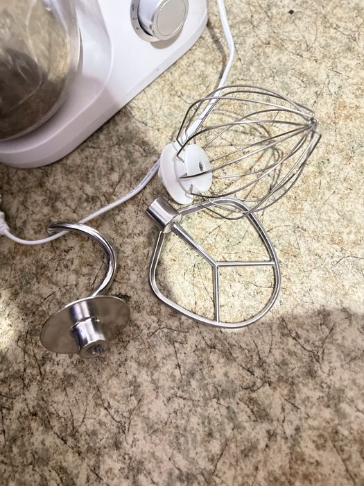 Продаю планетарный миксер