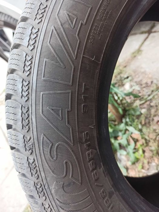 Продавам 4 бр. зимни гуми SAVA 165 65 R 15, 80 лв/бр.