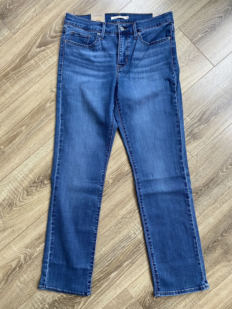 Blugi femei Levi’s 314