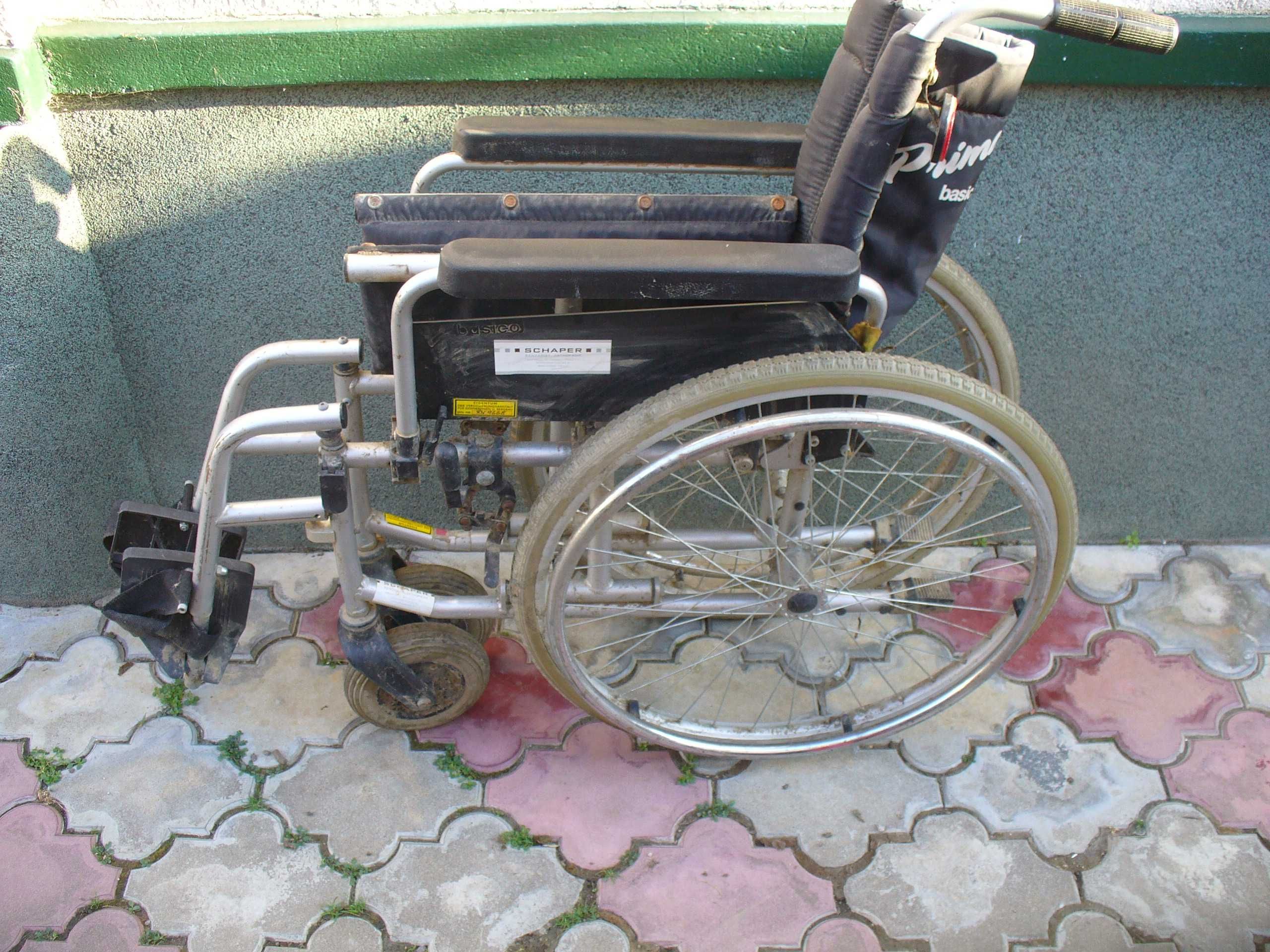 Carucior ptentru persoane cu dizabilitati