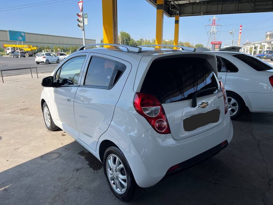 Спарк пул керак сотилади.