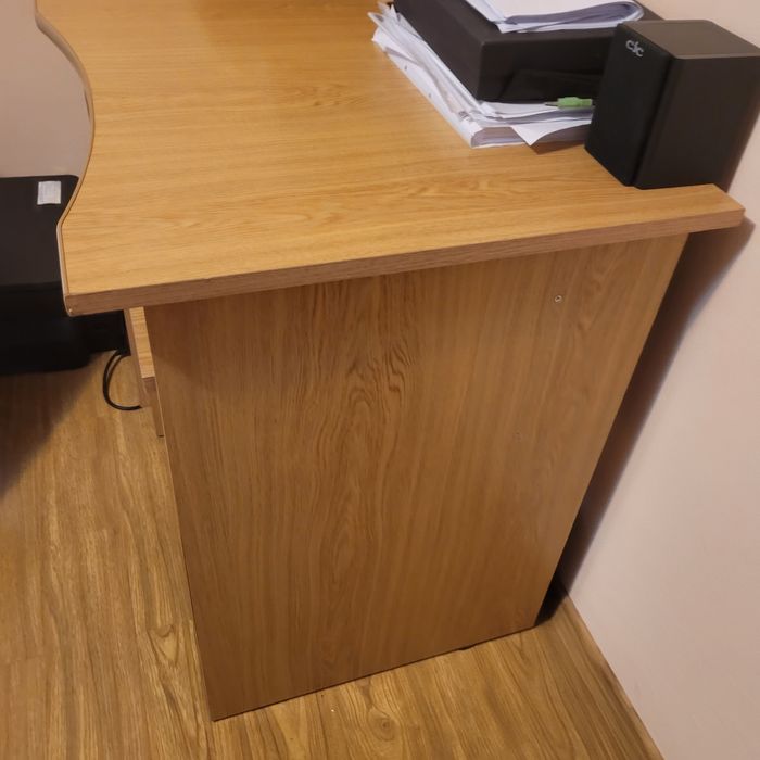 Birou, stare foarte buna foarte puțin utilizat