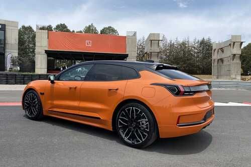 Zeekr 001 z-sport нотариусга тайер