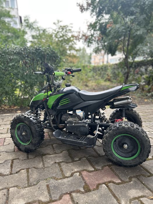 Vand ATV pe benzina, ptr copii.