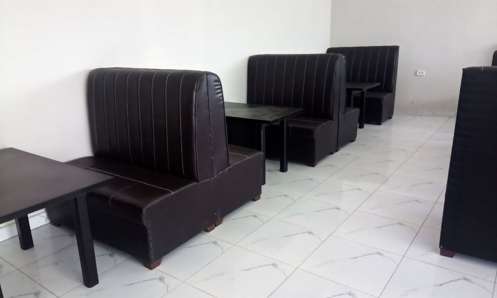 Янги мебеллар. Умумий овқатланиш бизнеси учун.