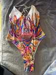 Costum de baie intreg model superb