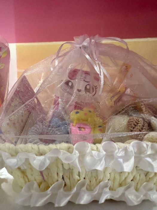 Падарчнаые набор разных девчачих  аксесуаров