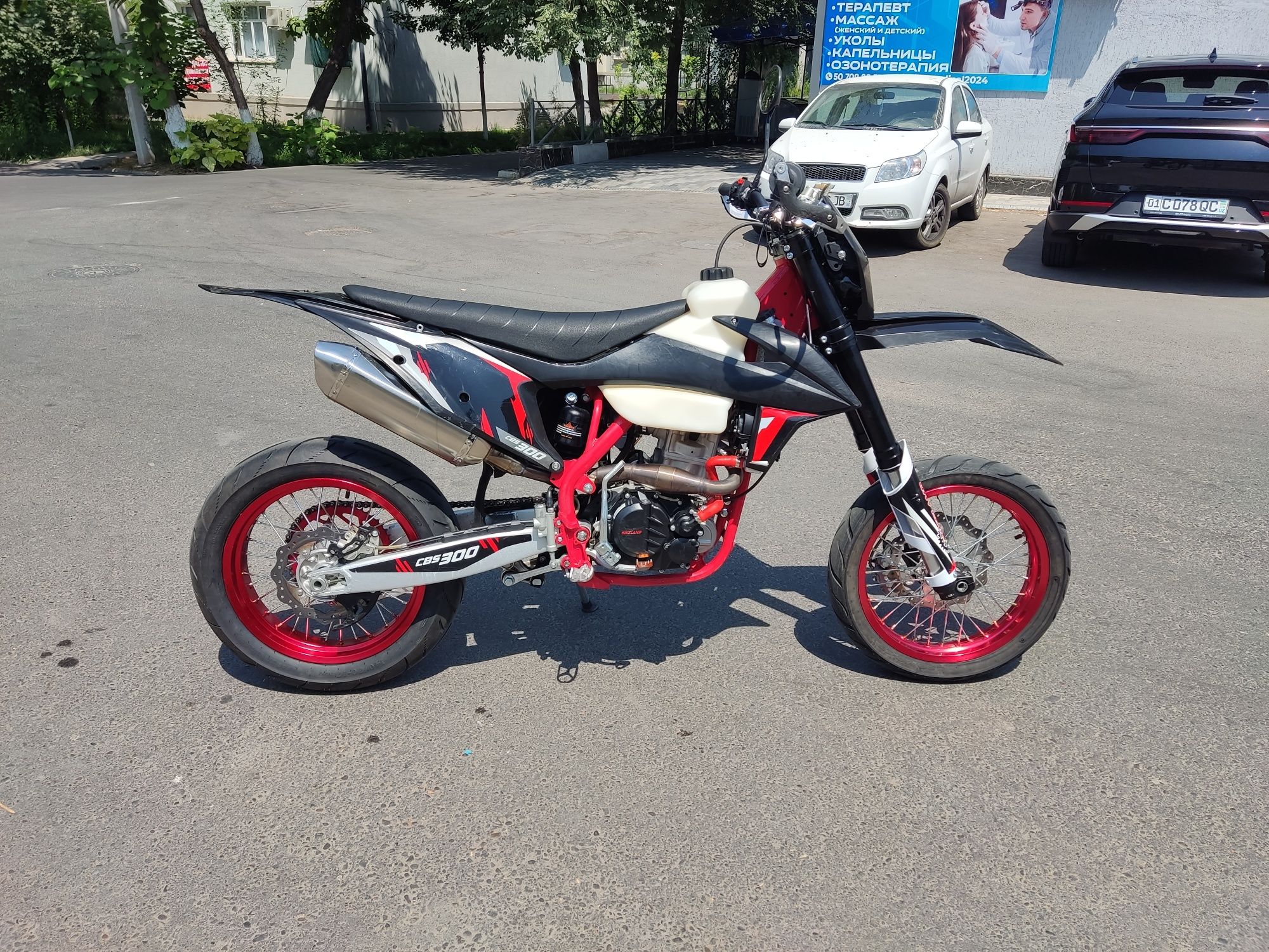 Мотард Zumavv 300