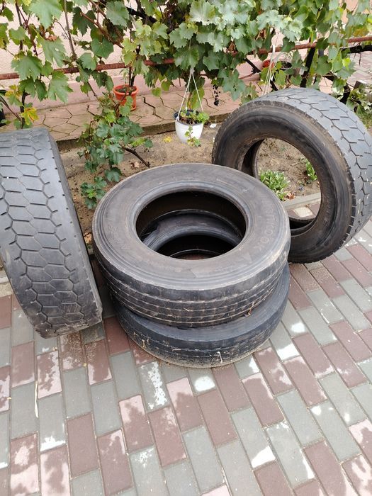 Vand cauciucuri de tir pe 19.6
