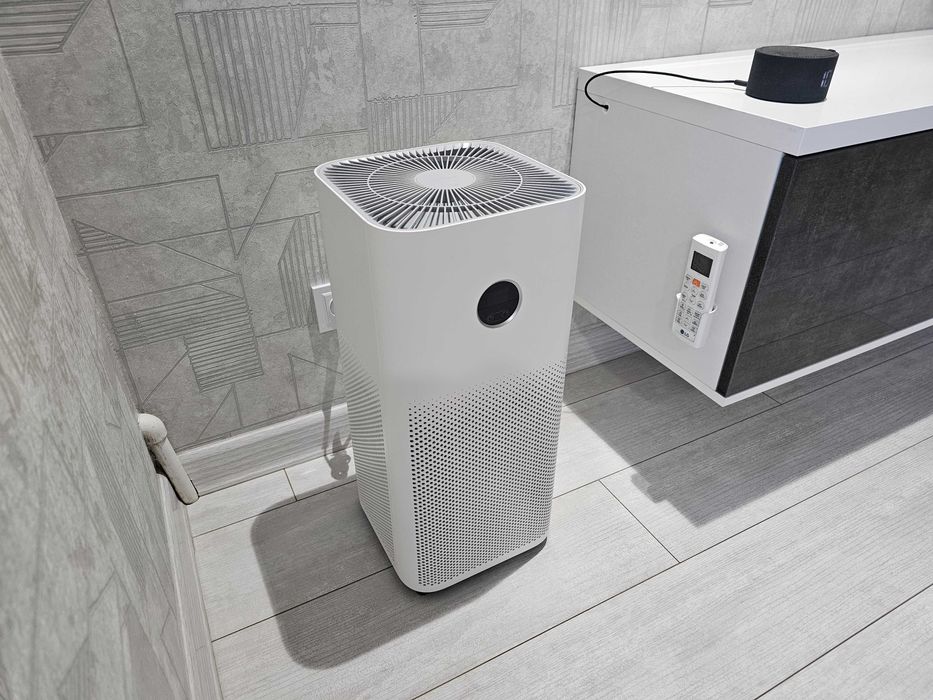 ПРОДАМ Очиститель воздуха Xiaomi Mi Air Purifier 4. Состояние ОТЛИЧНОЕ