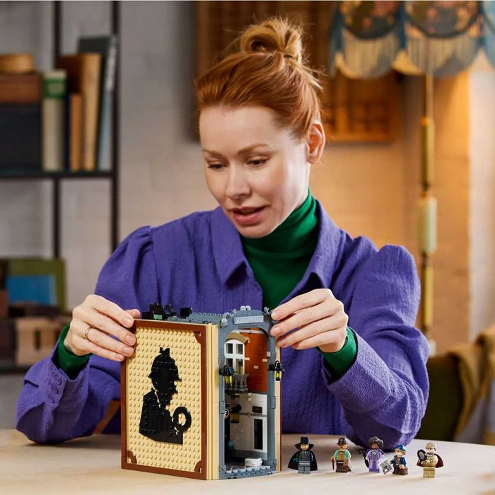 Lego Icons 10351: Шерлок Холмс