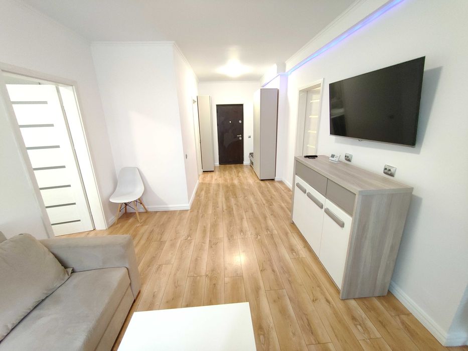 Apartament cu 3 camere de închiriat, Avram Iancu, langa VIVO, Floresti