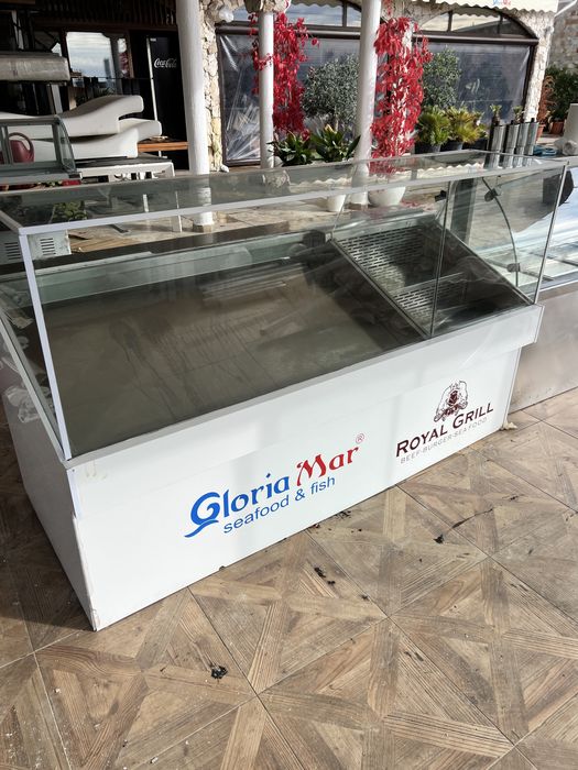 Хладилни витрини + топла витрина !!! Изгодно