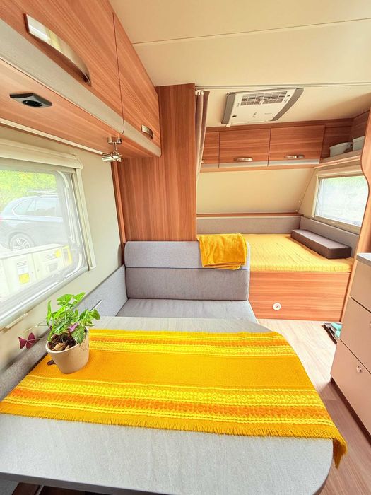 Weinsberg  550 QDK – Rulotă spațioasă pentru familie | Stare excelentă