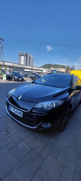 Vând Renault Megane 3 2012 1.5dci 110cp Ediția BOSE 4000€ Negociabil