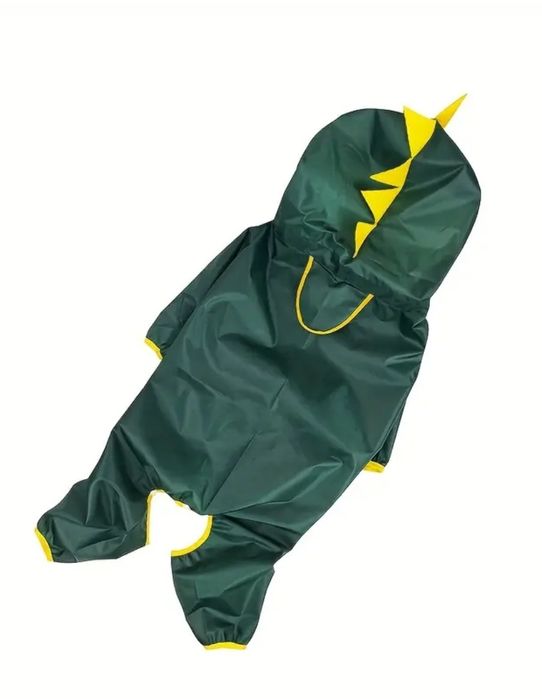 Чисто нов дъждобран за голямо куче