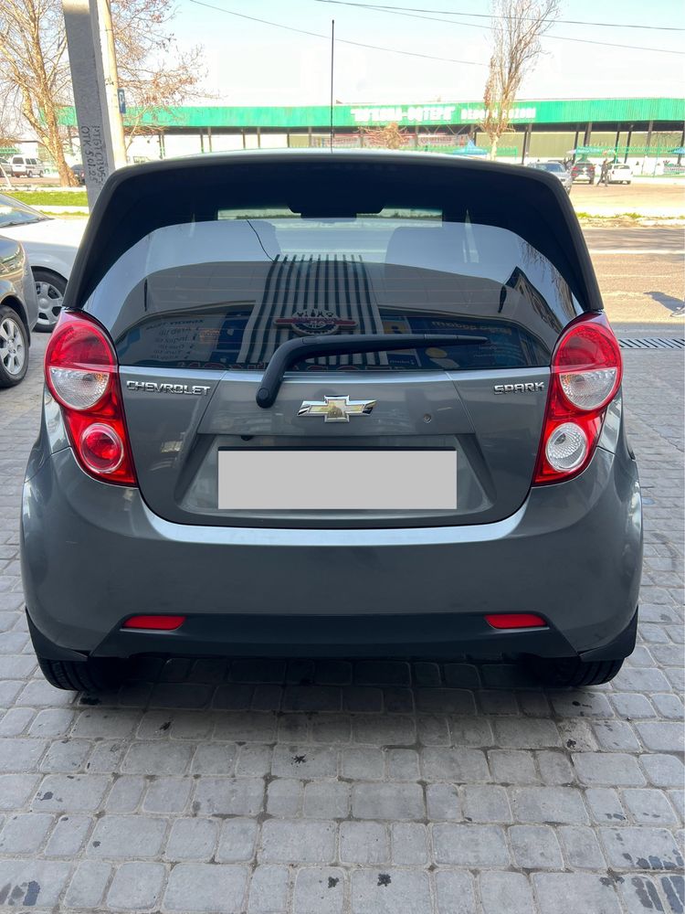 Spark 2017 yil 123000 probek