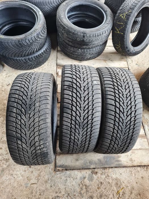 Зимни гуми 245 40 19