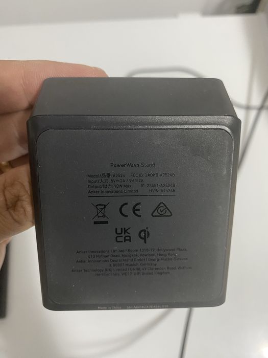 Charger wireless Anker, seria 3