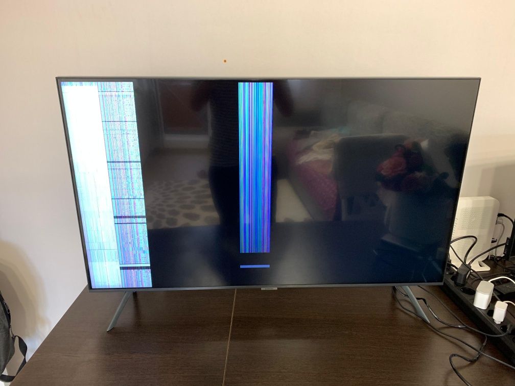 Samsung UE43AU7100U