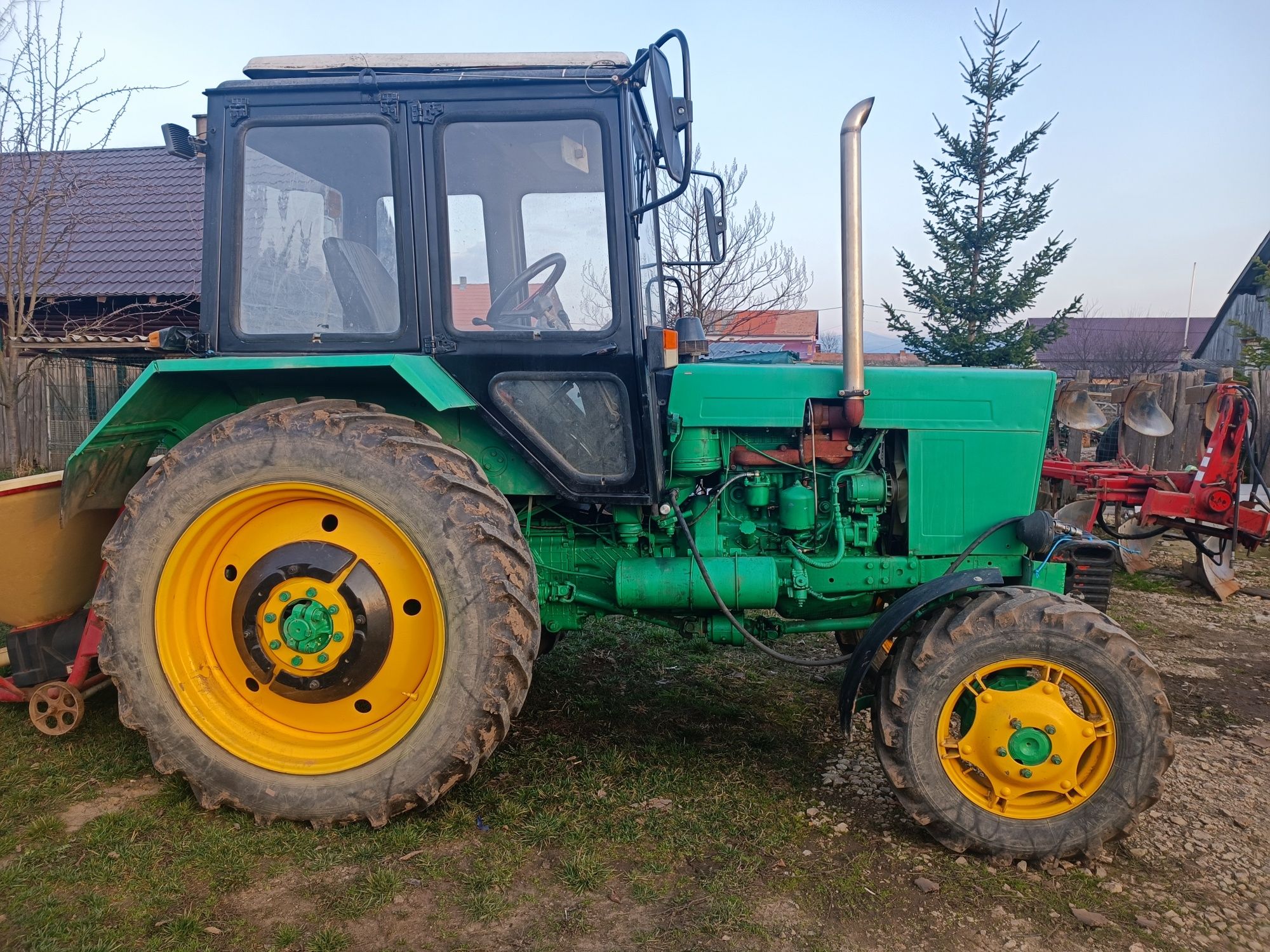 Tractor Belarus MTZ 80 82 cu turbo, ore 2900, carte de id / talon star